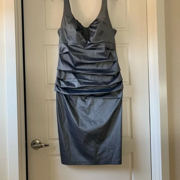 Melrose Dresses | #30 Melrose Womens Sleeveless Metallic Color Evening Dress | Color: Gray | Size: 14 | Liyas_Shop's Closet